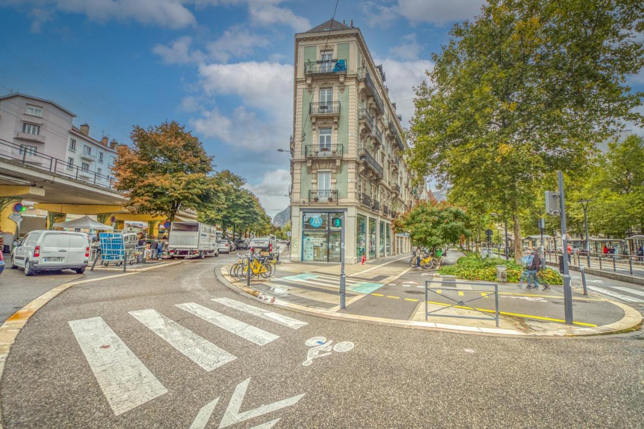 Le Petit Jaures - Gare / Tram Apartamento Grenoble Exterior foto